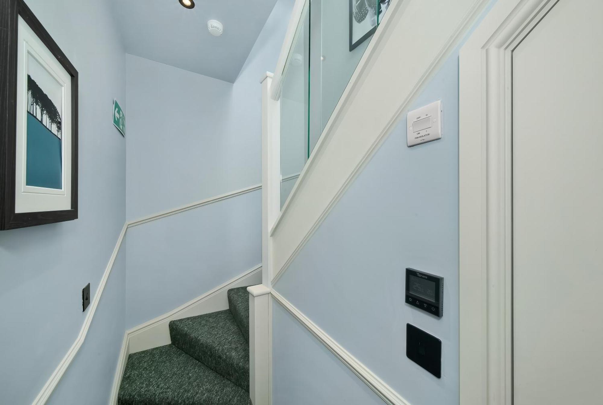 Nine Elms Modern Studio Apartments Λονδίνο Εξωτερικό φωτογραφία